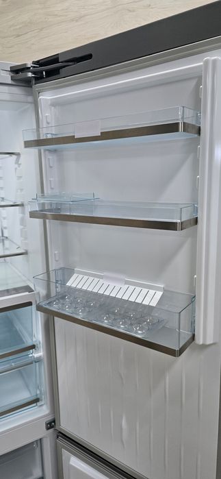 Топ Холодильник Мілє KFN29483D Супер.Сост BioFresh Скляний LED A+++