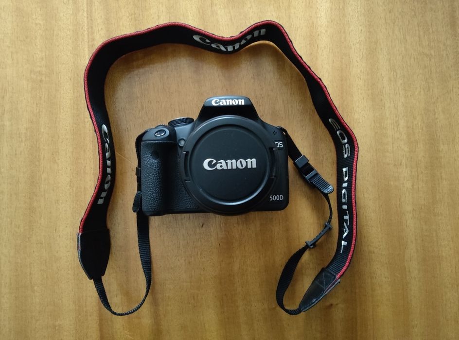 Máquina Fotográfica Canon 500D