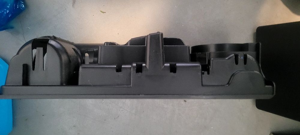 Pojemnik na kompresor opel grandland "zestaw naprawczy koła"