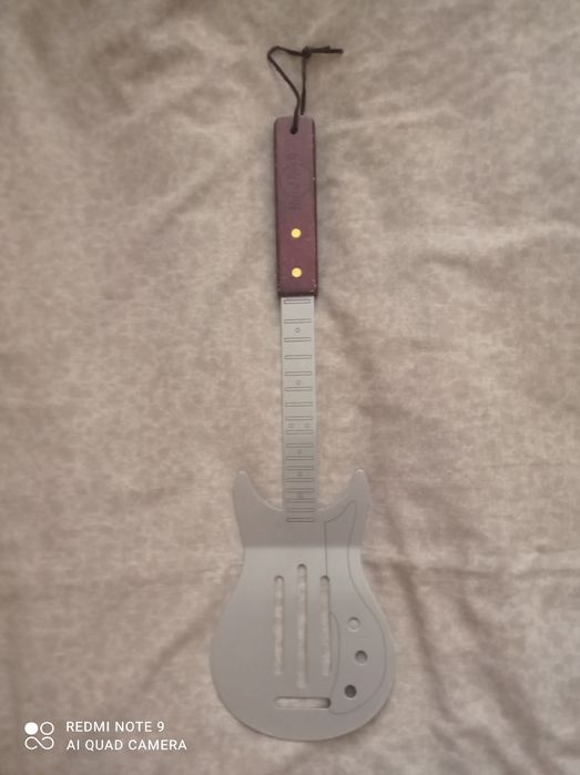 Лопатка гитара Hard rock