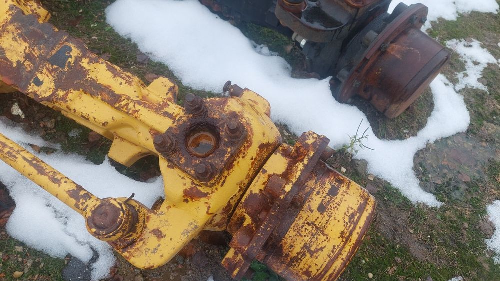 Zwolnica  carraro  caterpillar