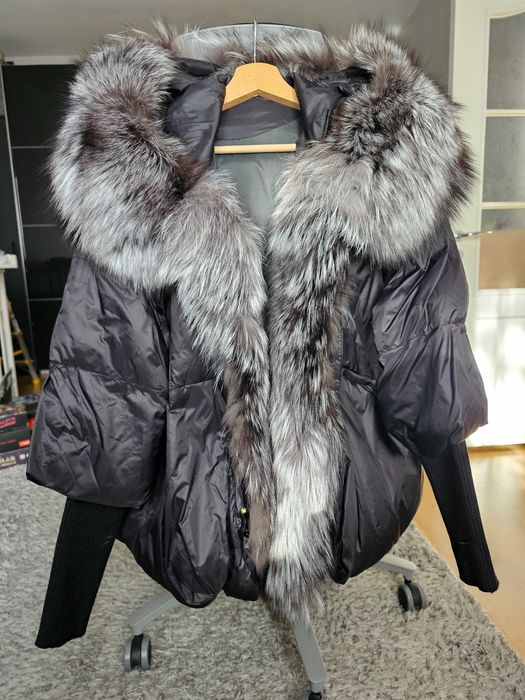 NOWA Kurtka puchowa z naturalnym futrem (rozm. Uniwersalny)