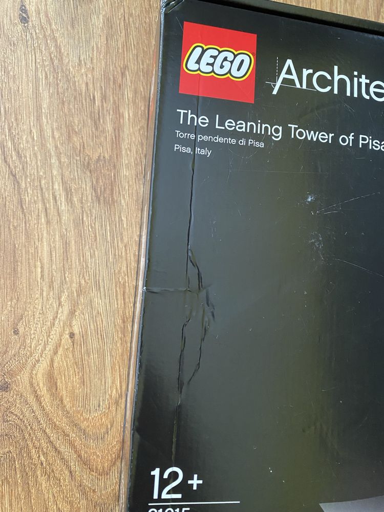 LEGO Architecture 21015