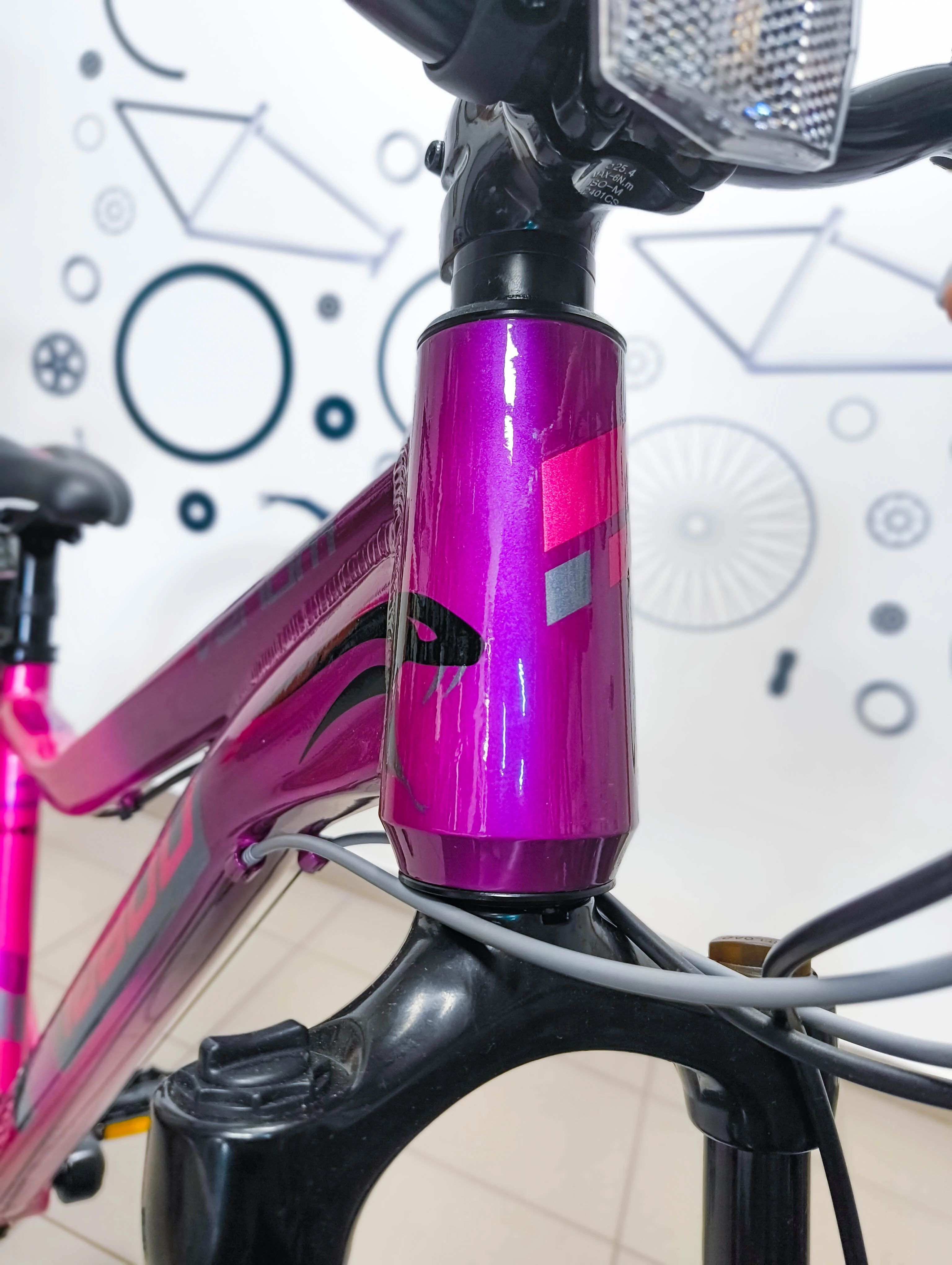 Rower Tabou 27.5 Venom 4.0W pink/purple