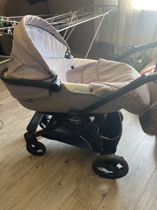 Коляска детская фирмы Peg Perego