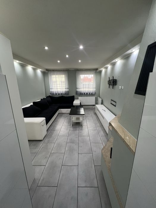 Małe mieszkanie na wynajem 2-pokoje