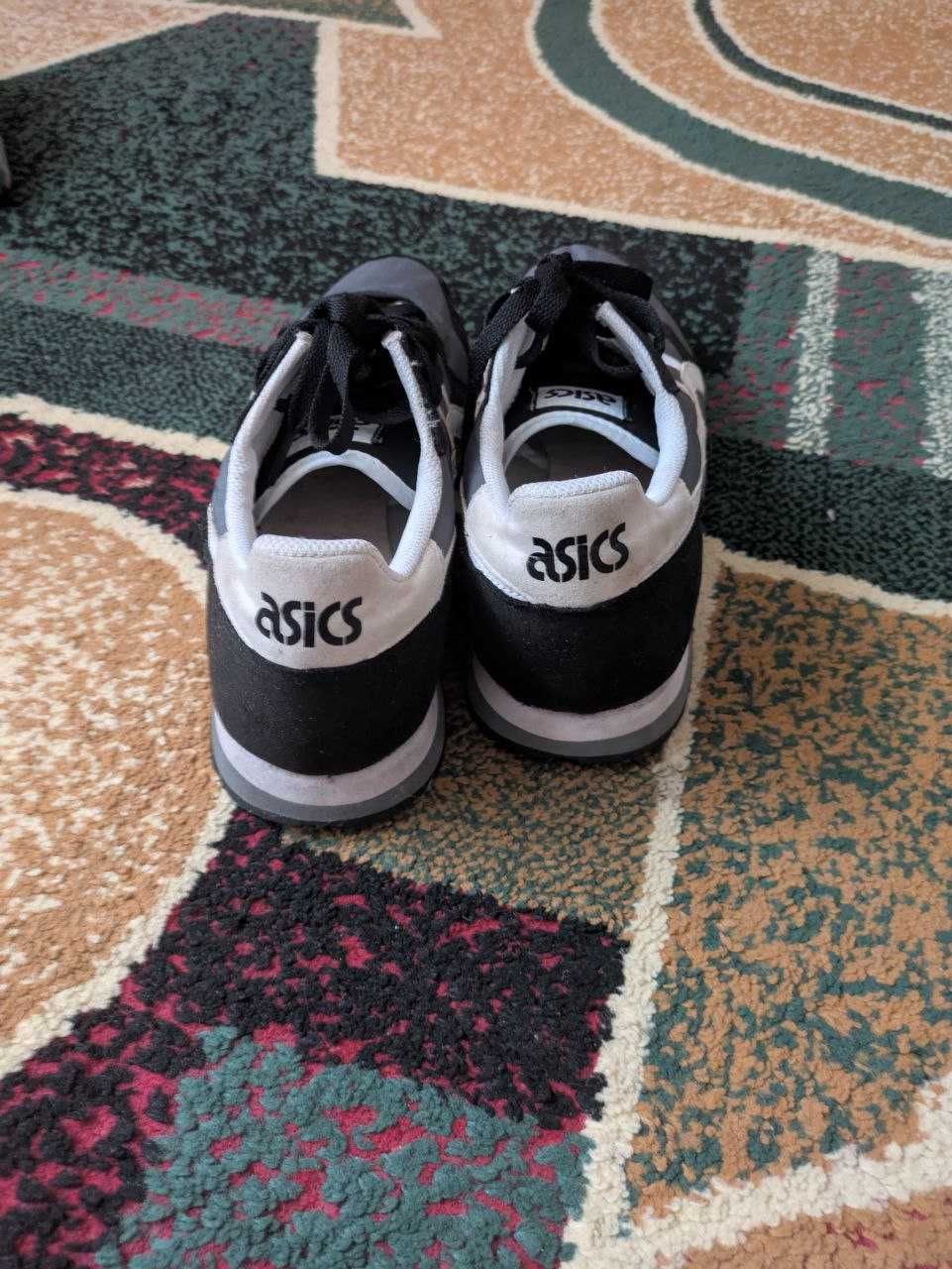 кросівки Asics Oc Runner