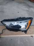 Lampa przód lewa led Audi Q3 83A