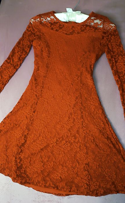 Сукня на дівчинку 146-152