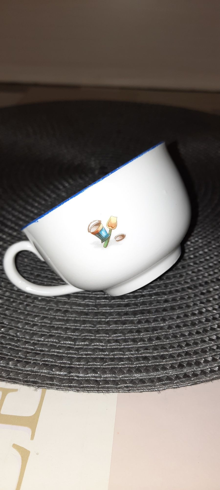 Filiżanka porcelana dla dzieci