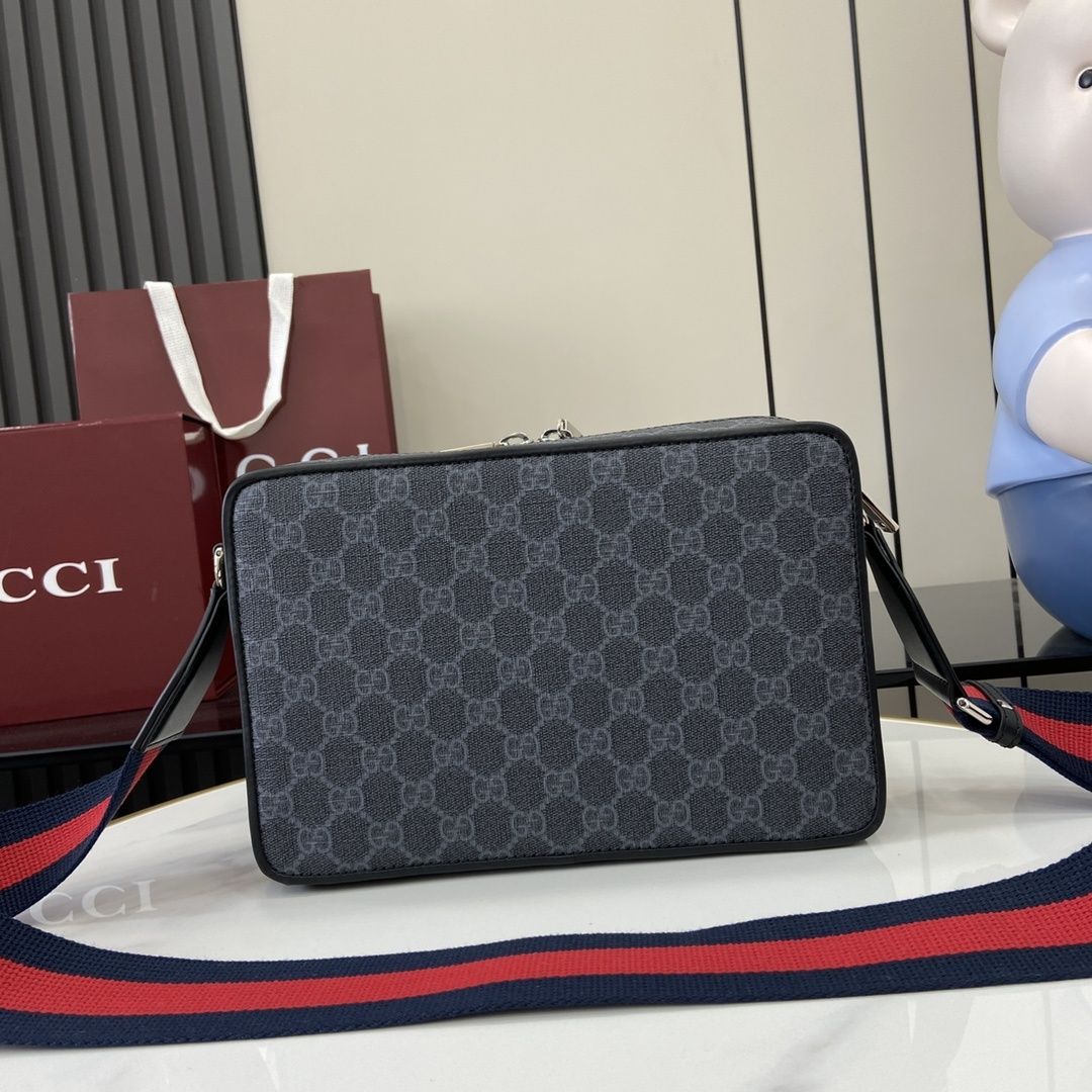Чоловіча сумка Gucci GG Supreme