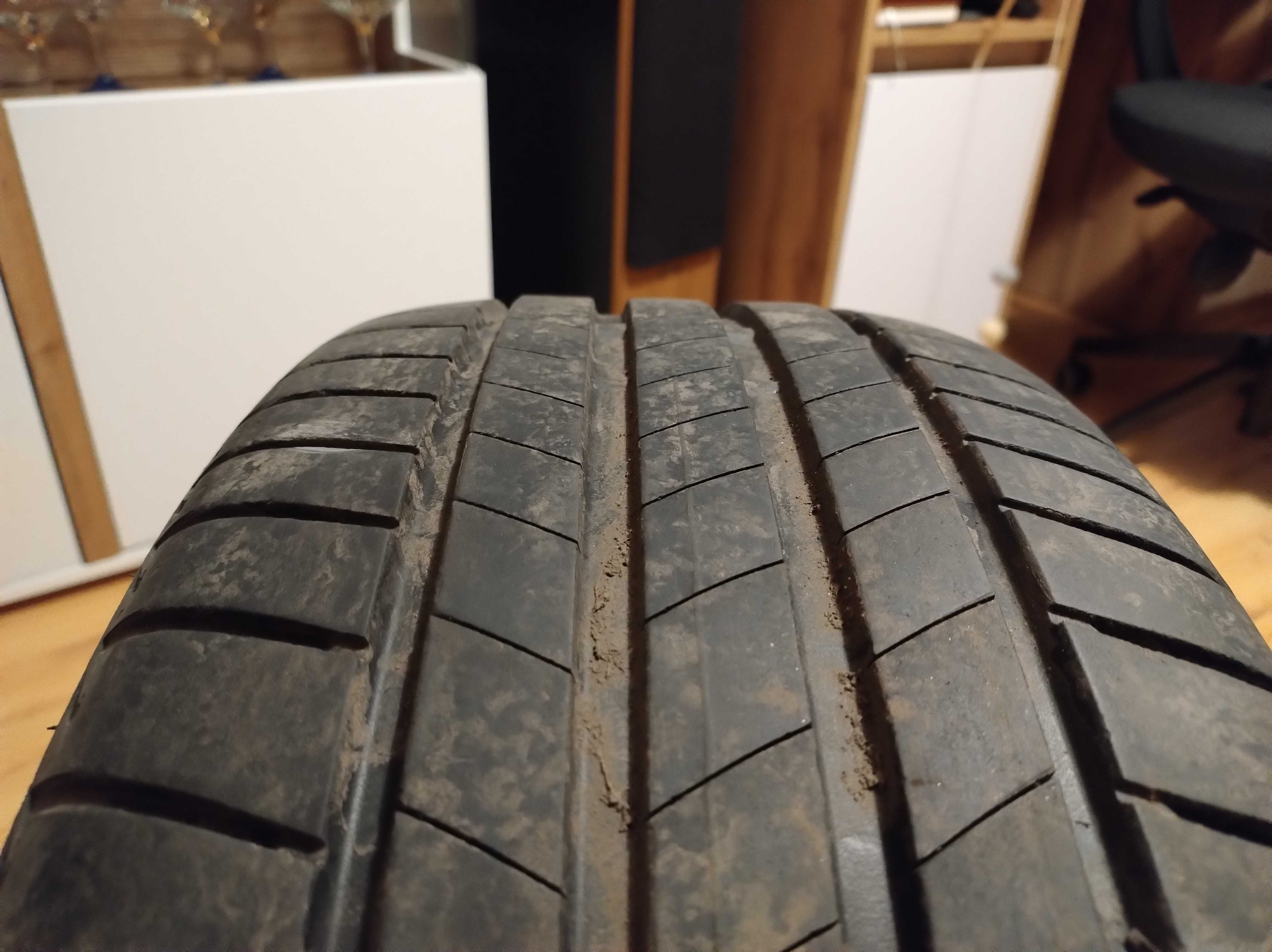 Opona letnia Bridgestone TURANZA T005 225/45 R17 94Y DriveGuard 2szt.