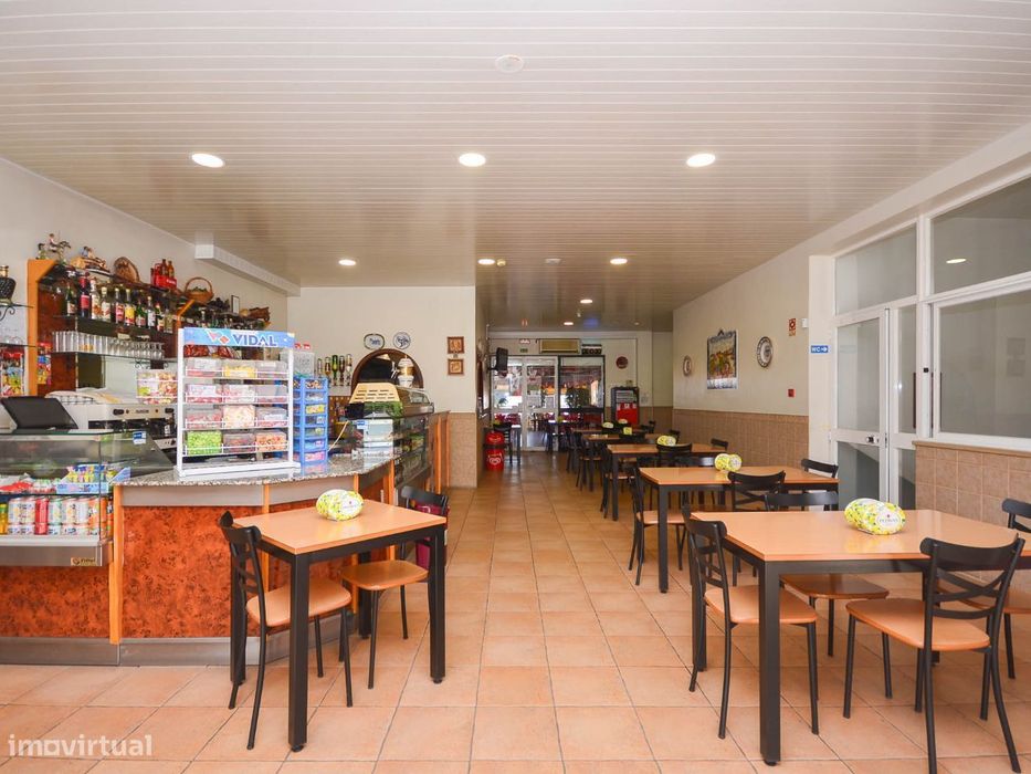 Restaurante Equipado e Mobilado