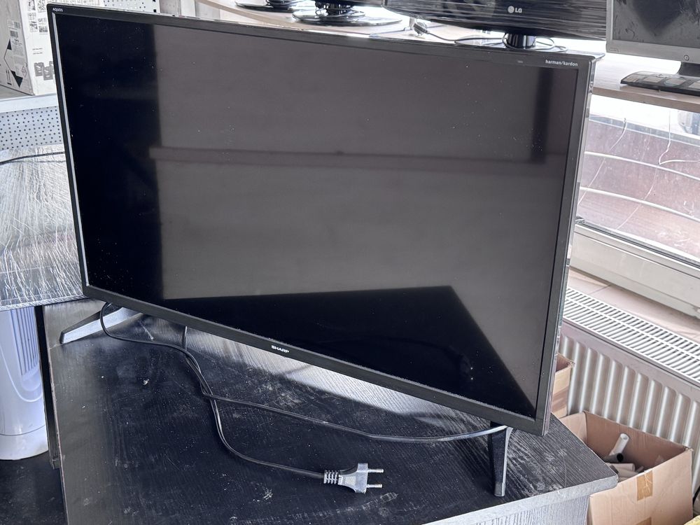 Telewizor TV SHARP 32C B4E harmon cardon AQOS z Pilotem super stan