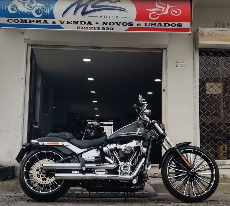 Harley-Davidson FX  Breakout