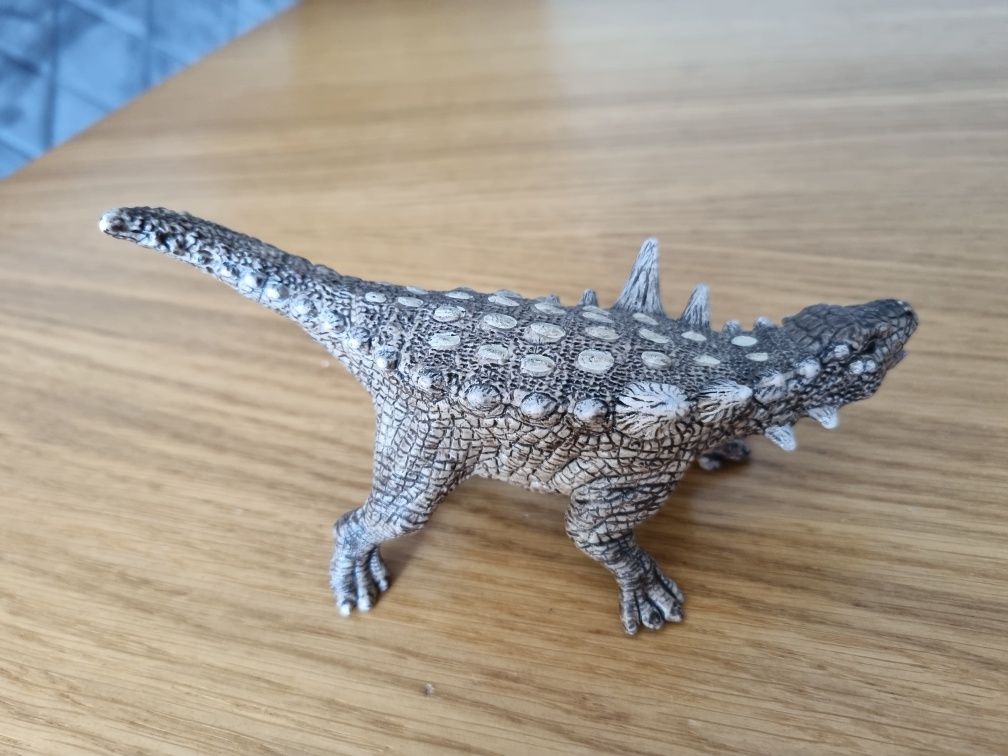 Figurka schleich dinozaur