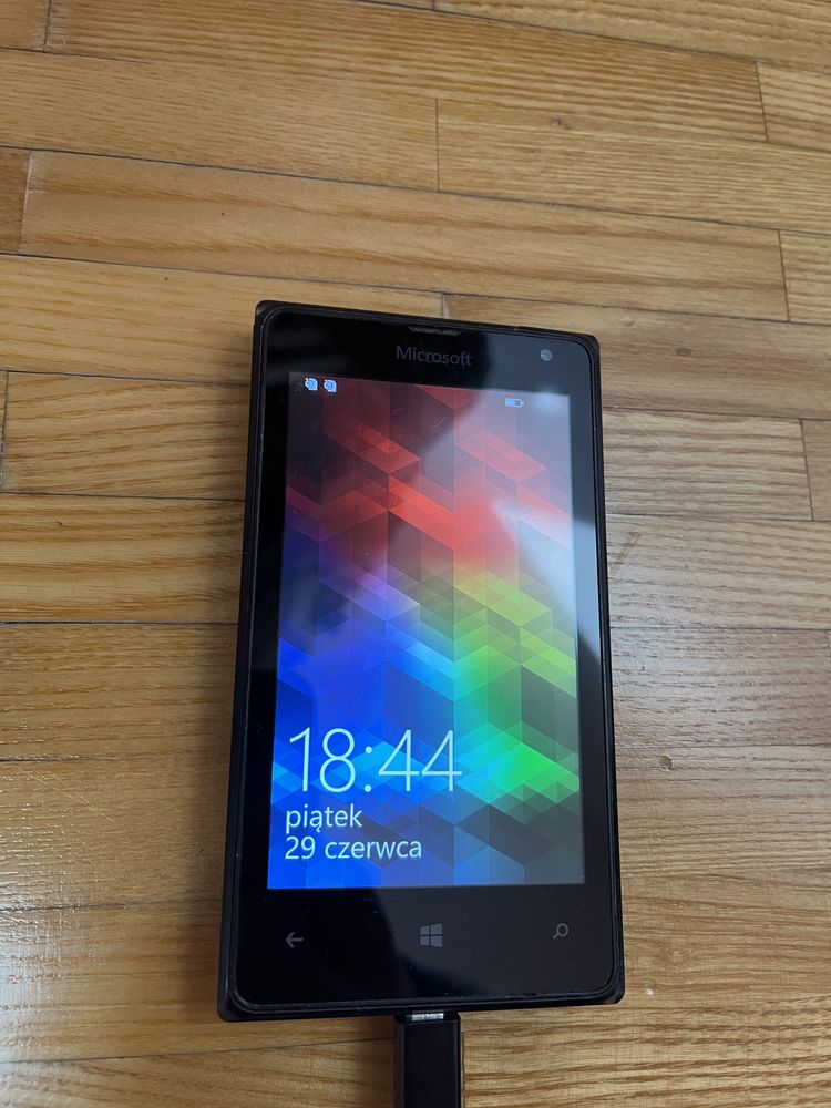 Telefon Smartfon Microsoft Lumia 532