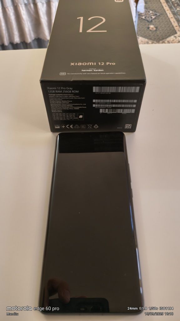 Xiaomi (Mi) 12 Pro como um Backup para si.