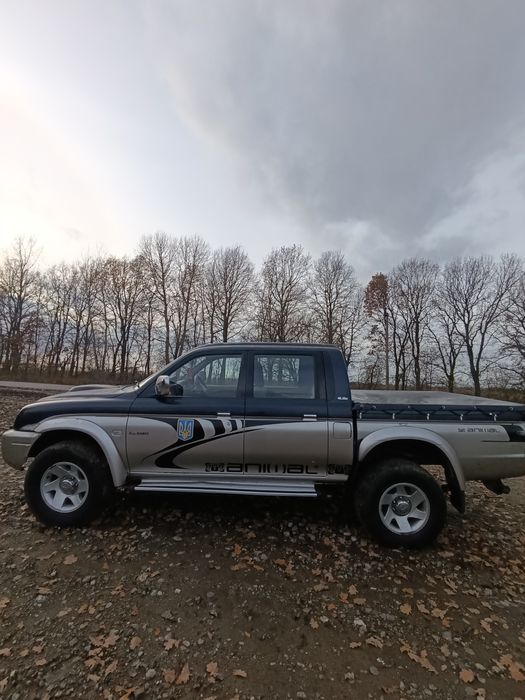 Продам Хороший на повному приводі пікап  mitsubishi l200 pickup