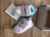 Buty tenisówki ocieplane 27 nowe