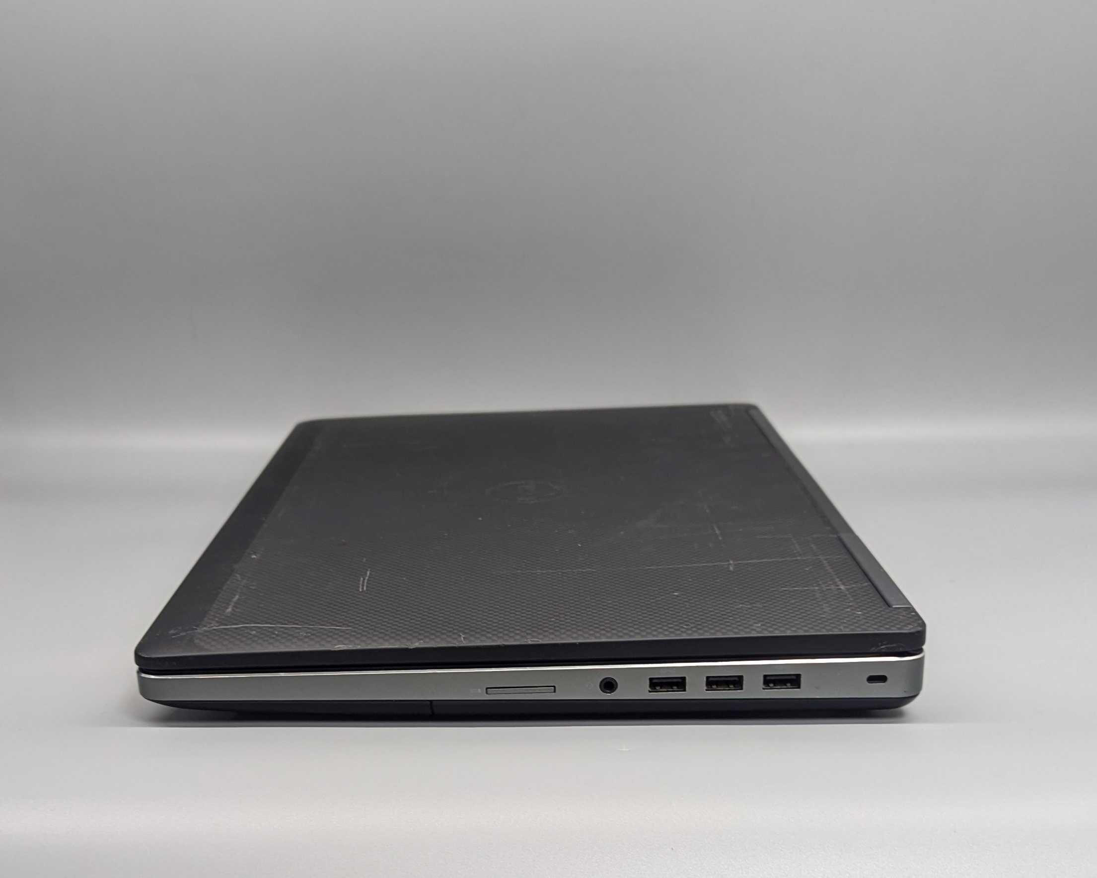 Dell Precision 7720/17.3" FHD IPS/XEON E3-1535M/16 GB /256 GB/P3000