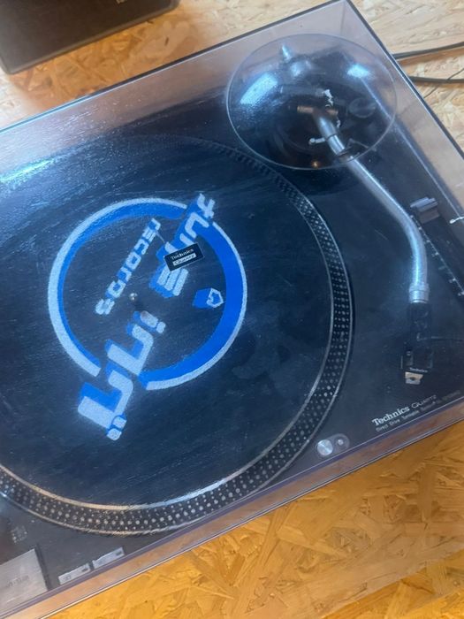 Sprzedam sprzęt dla młodego dj