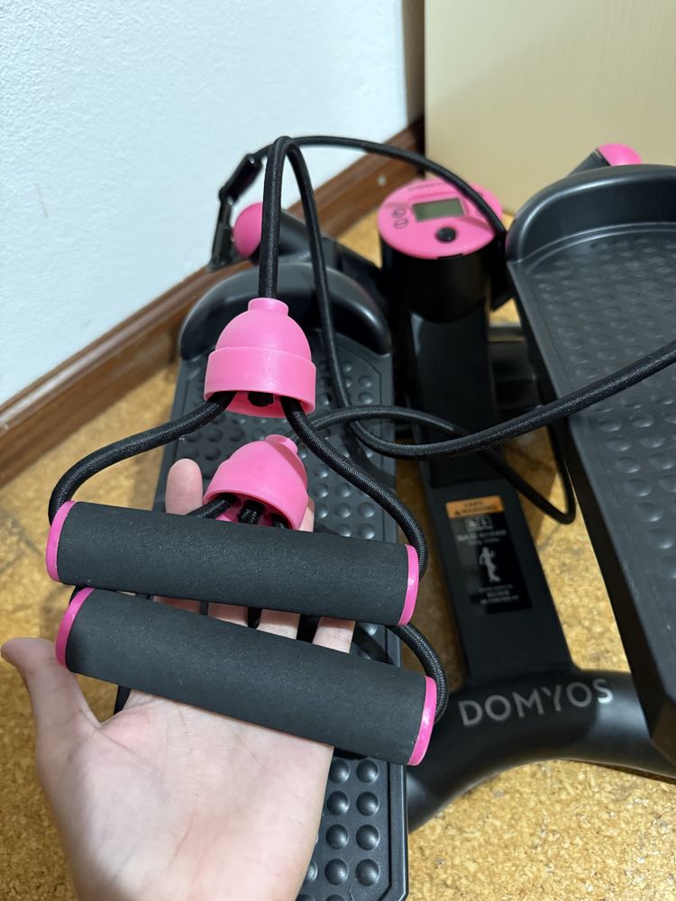 Stepper Domyos MS500 com elásticos