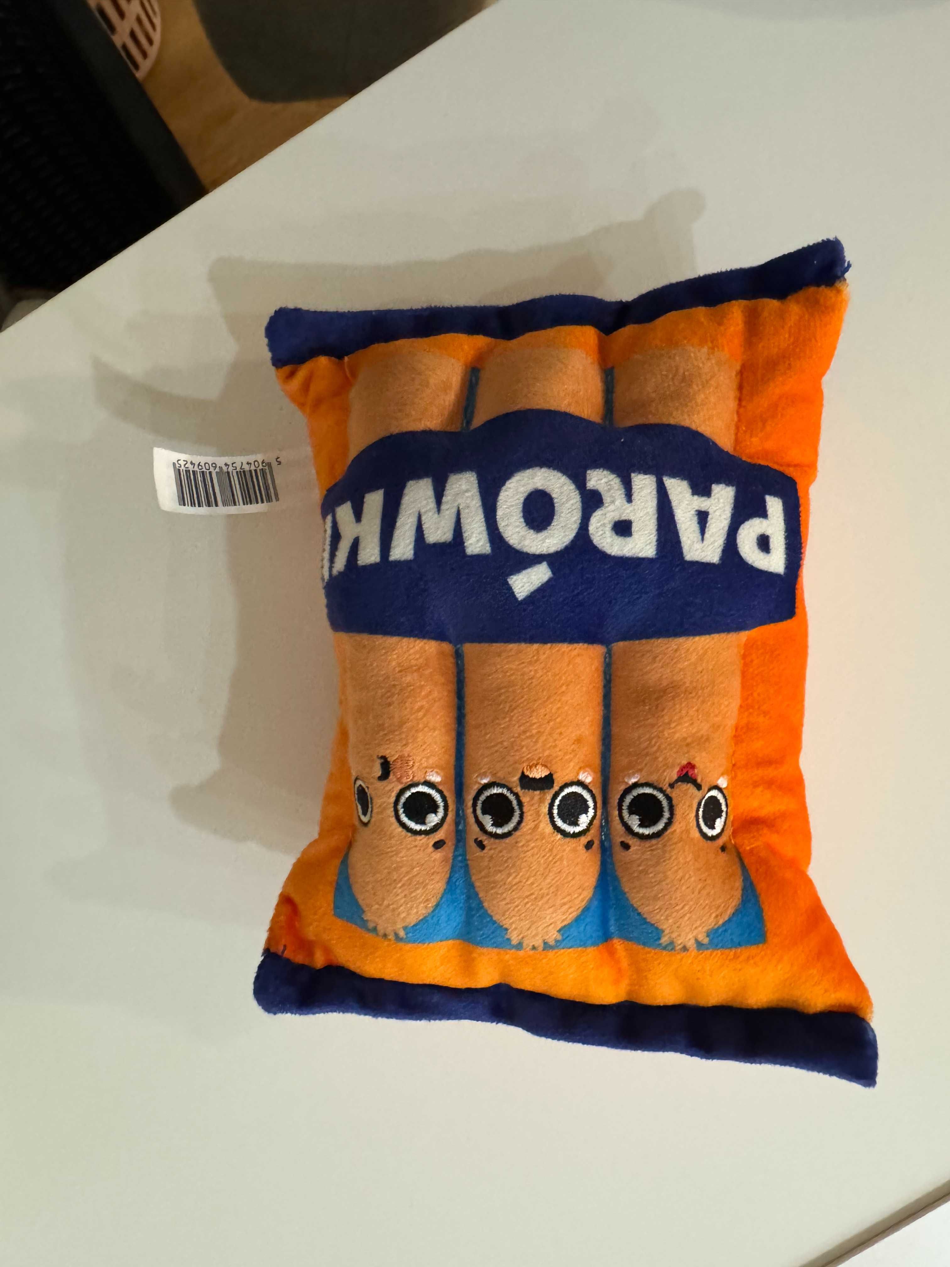 produkciaki groszek, serek, sok i parówki
