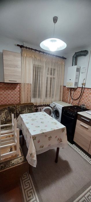 Сдається 2 кімнатна квартира в центральному районі