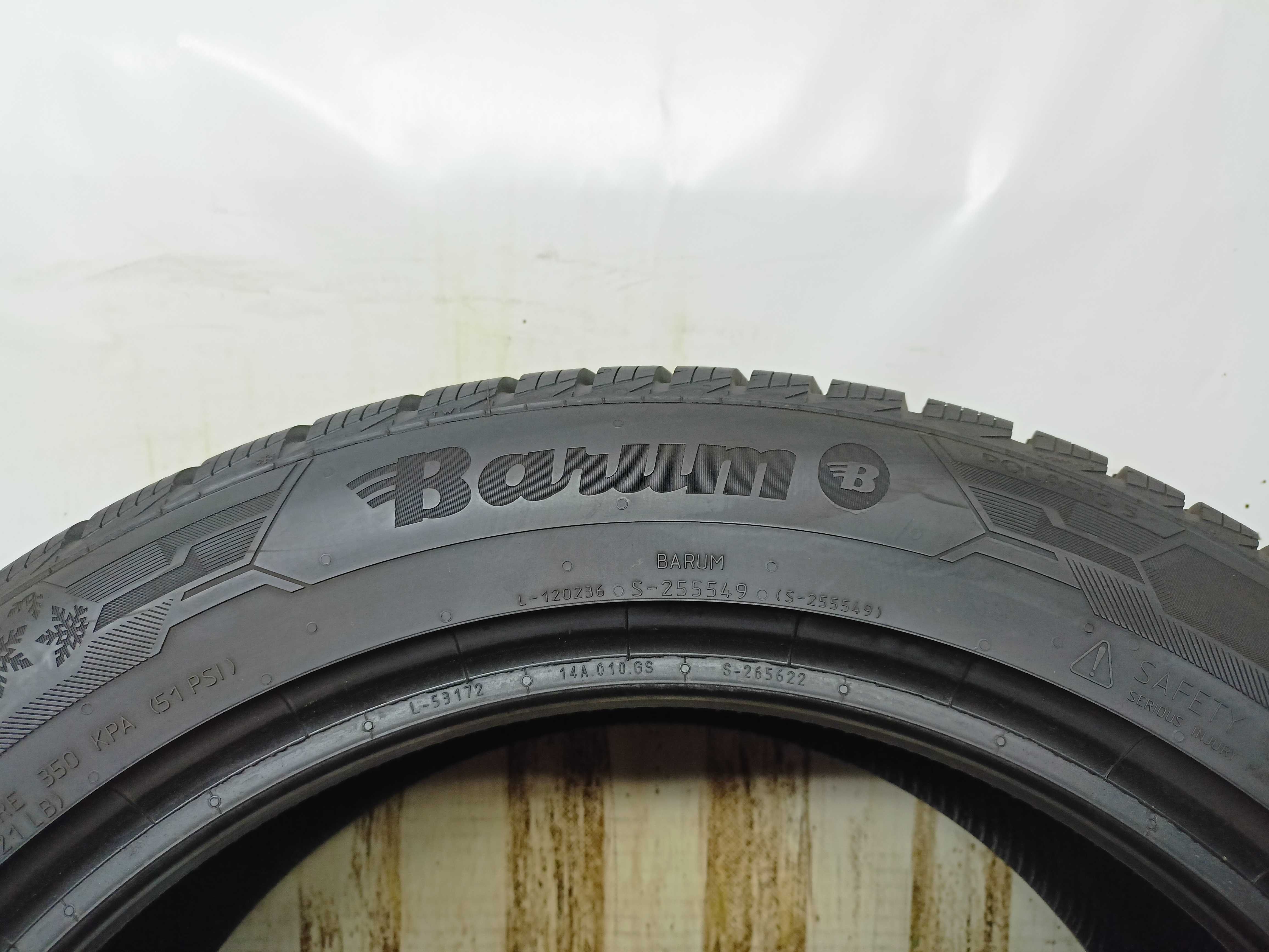 Barum Polaris 5 205/55/17 2022r. 95V 8,3mm (1494)