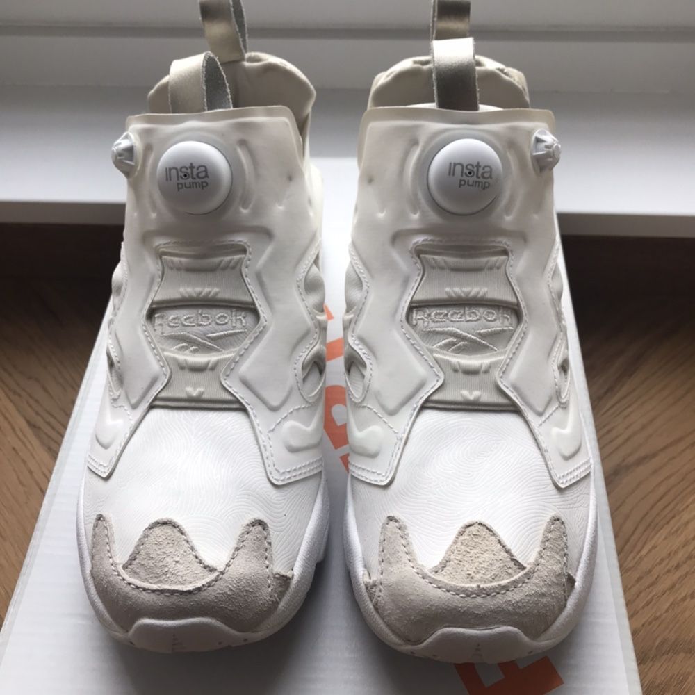 Reebok Instapump Fury White Gold WMNS US6.5 EUR37 UK4 CM23.5