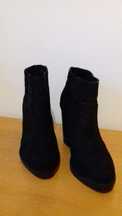 Botins zara preto em veludo