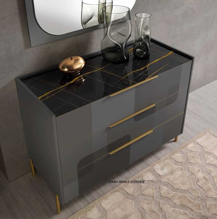 Nowoczesna komoda do sypialni Bella Casa Lux nóżki szaro-złota