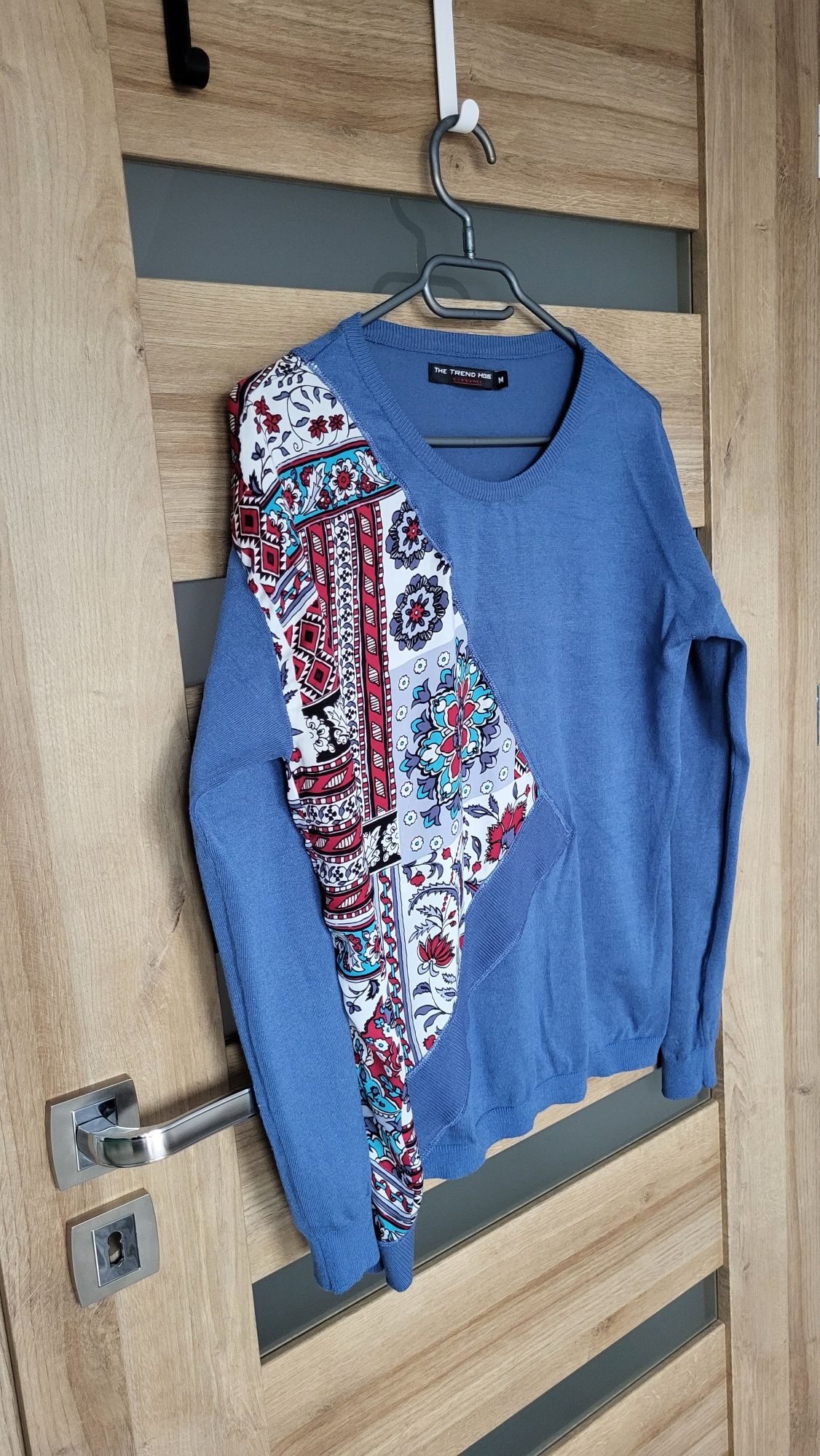 Sweter The trend House r. M