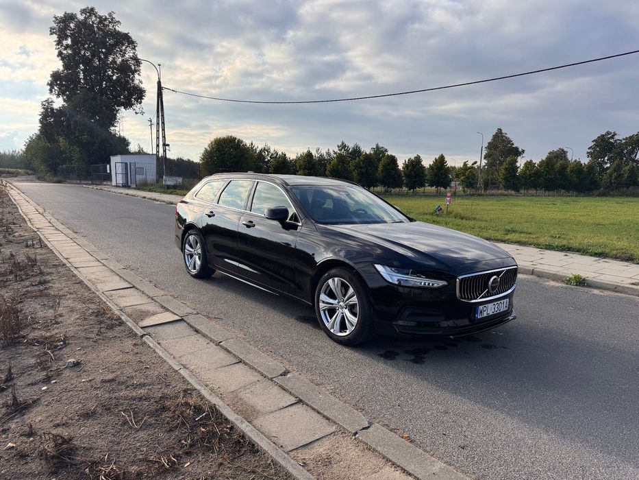 Volvo V90 Mild Hybrid 197 km B4 Lift