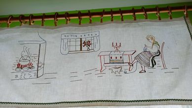 Fiiranka, zazdrostka PRL, 105 x 55, bawełna, haft ręczny