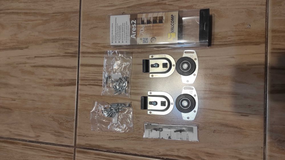 Комплект роликів для 4дверей шафи-купе Valcomp ARES 2 РОЗСУВНІ СИСТЕМИ