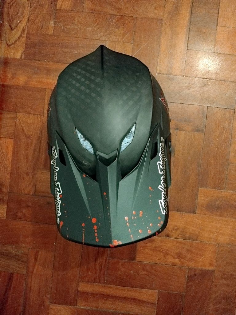 Capacete Troy Lee SE Carbon
