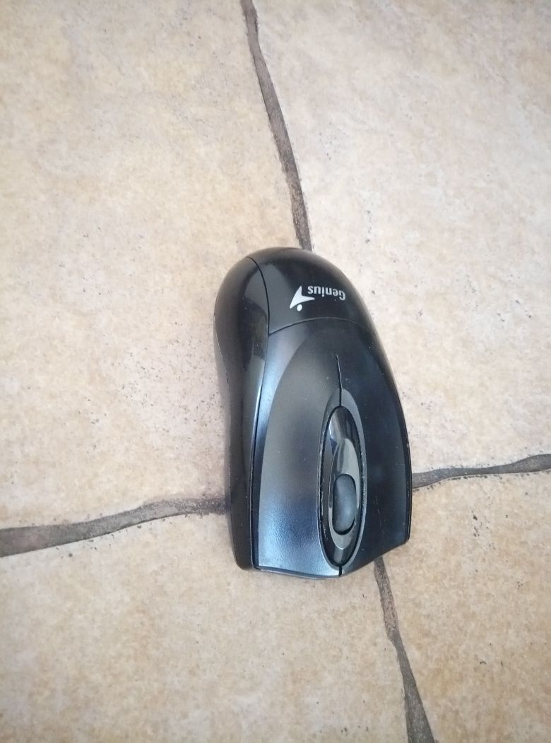 Мышка Genius netscroll 620 laser mouse