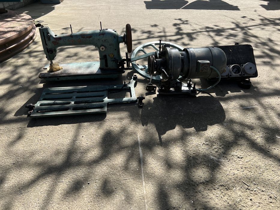 Швейна машинка 322 клас