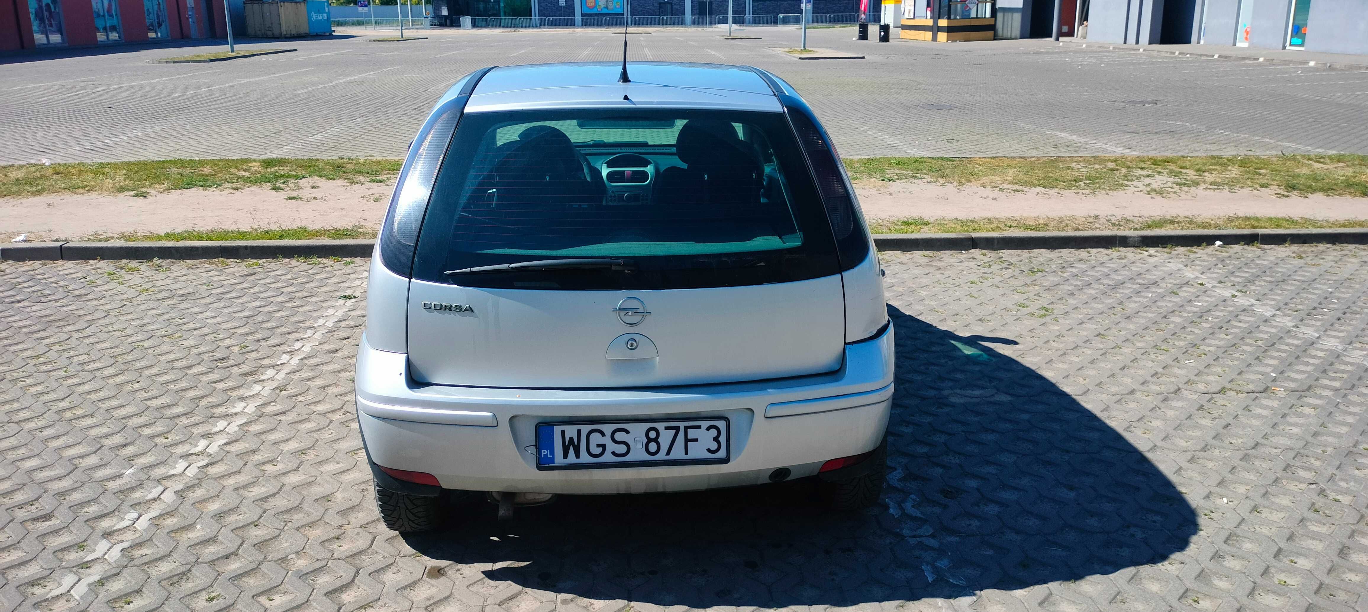 Opel Corsa C 1.0 ( 2005 ) benzyna/lpg