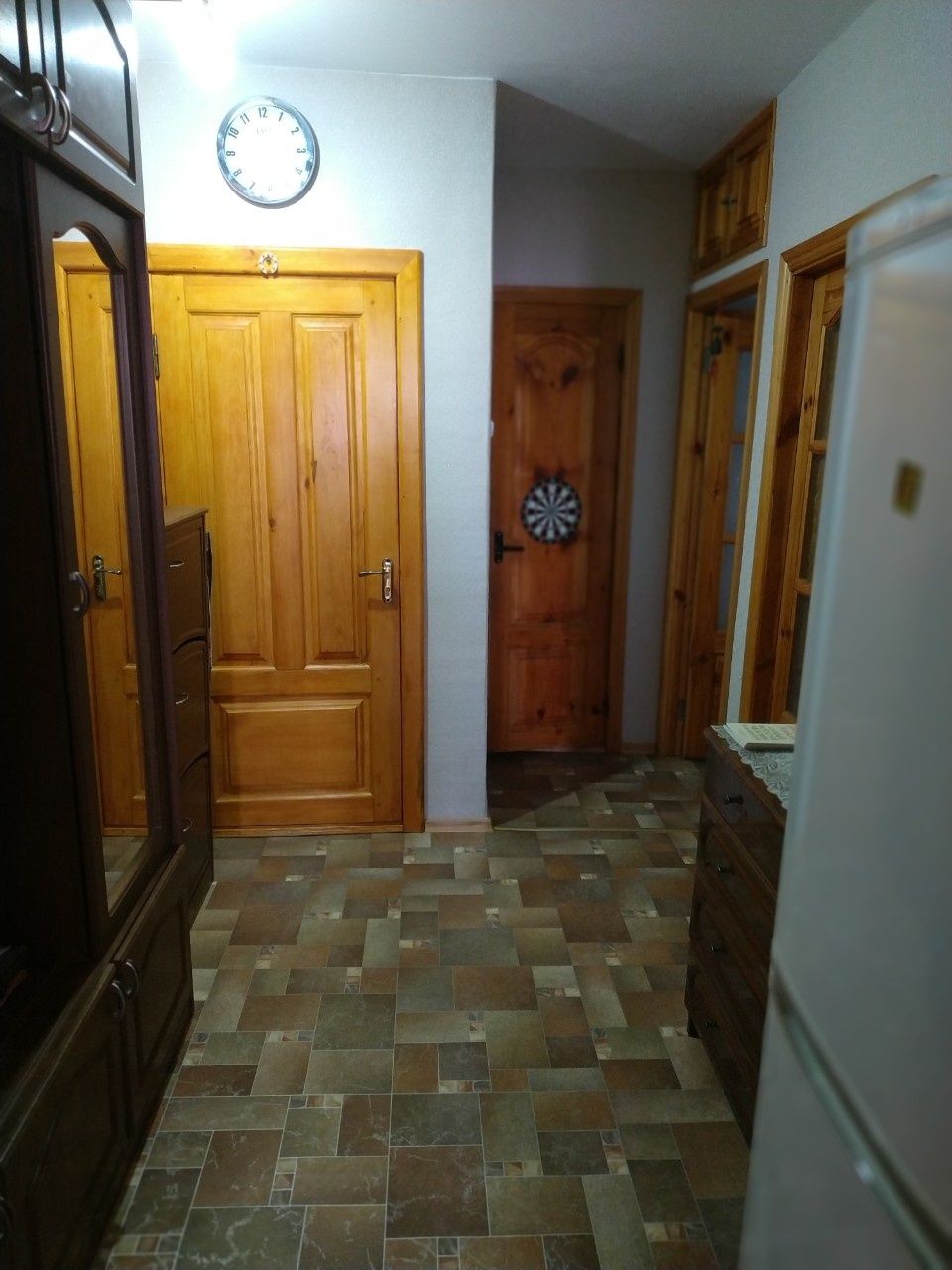 Продам 3-х комнатную квартиру в Новогуйвинском