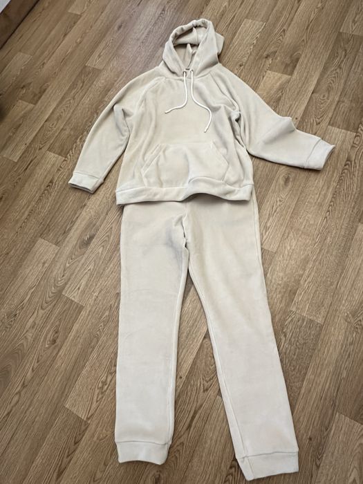 Теплий , спортивний костюм