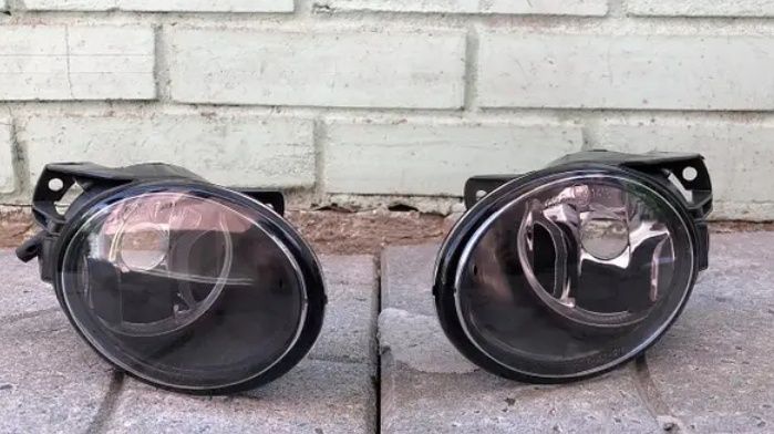 Противотуманка Volkswagen Passat B6 Пассат б6