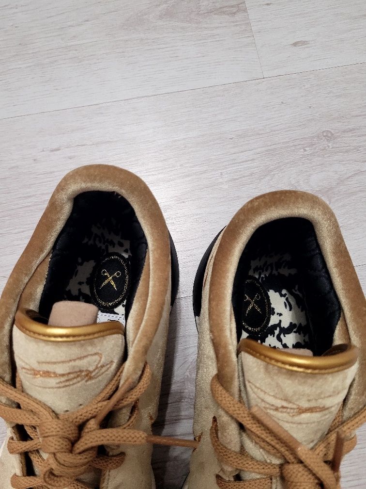 Кроссовки NIKE LEBRON XXI нові original