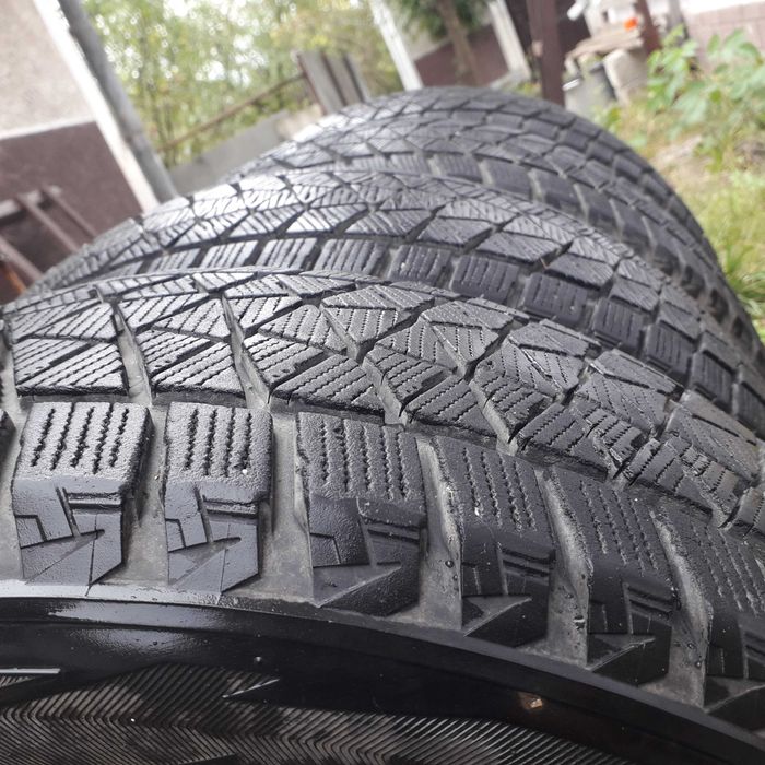 зимняя резина bridgestone blizzak dm v2 225 55 r 18