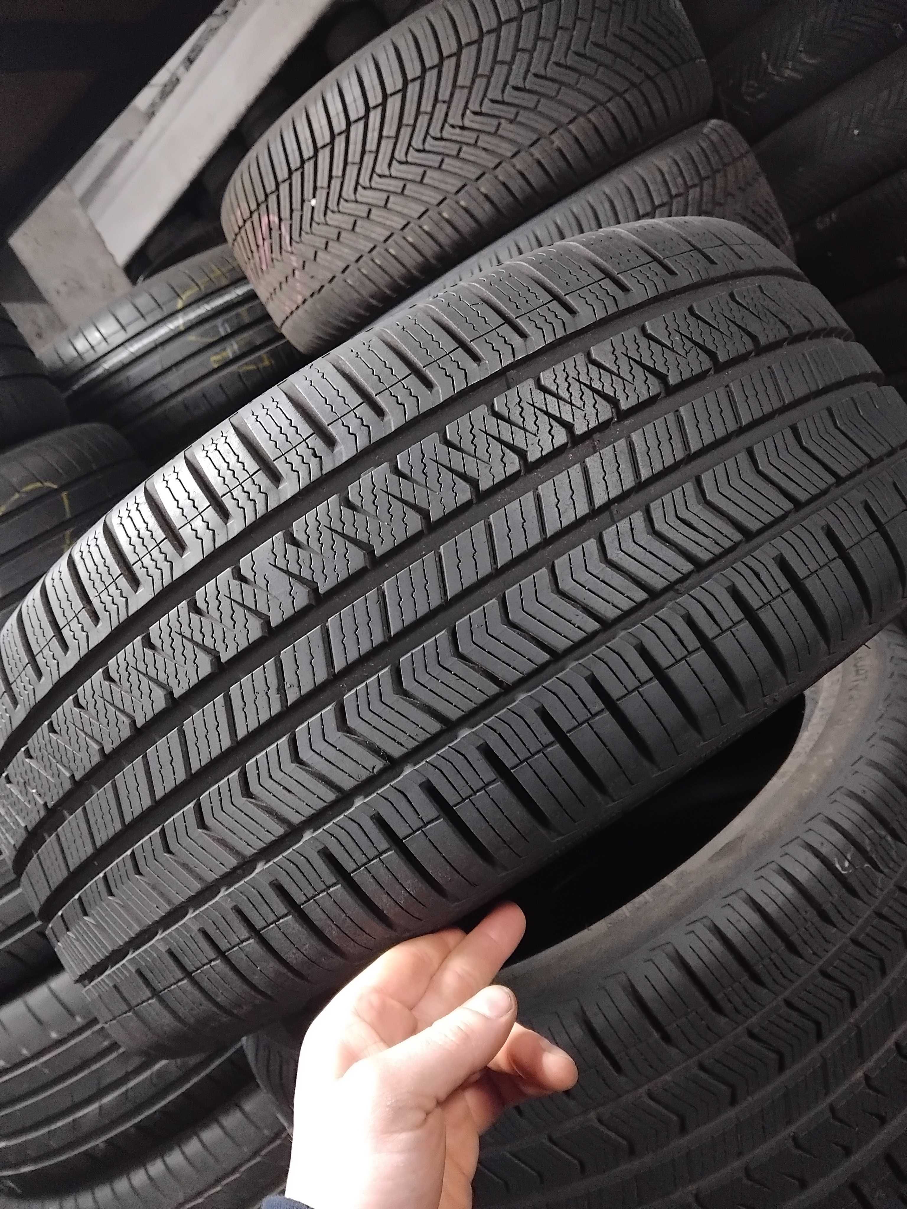 Шини бу 235/40 R18 Vredestein Quatrac 5 Пара