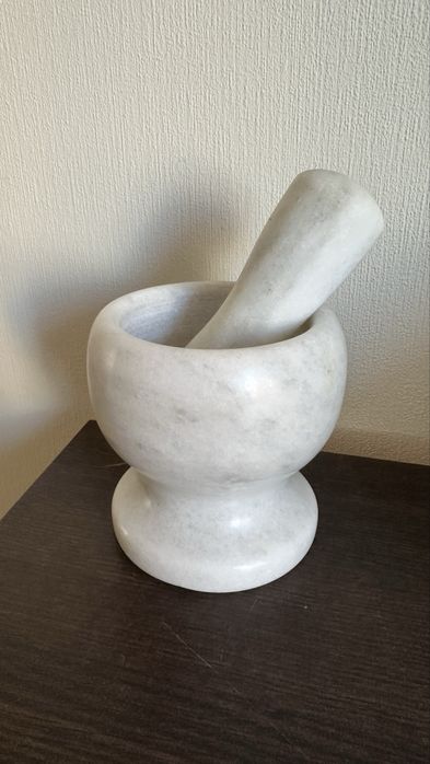 Мраморная ступка для специй