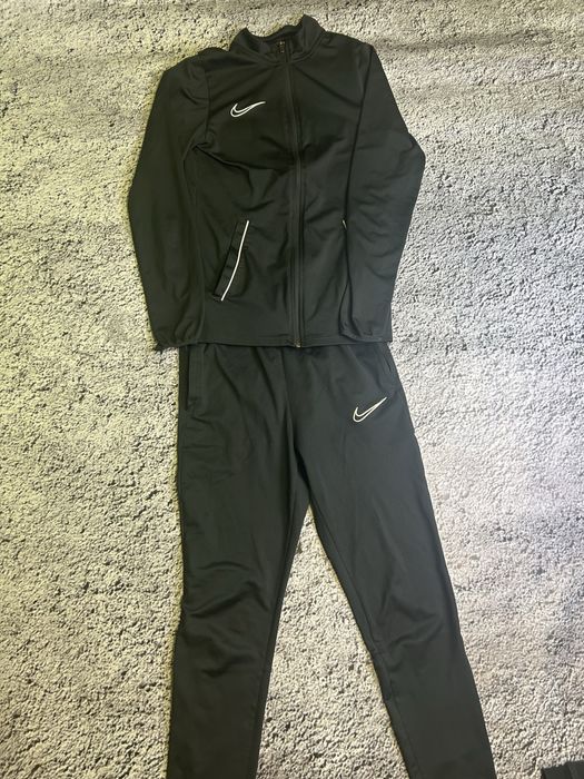 Спортивний костюм Nike Dri-Fit