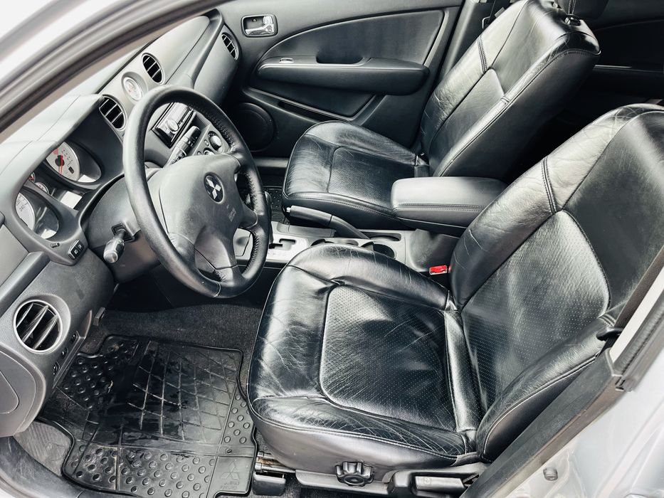 Mitsubishi Outlander 2006